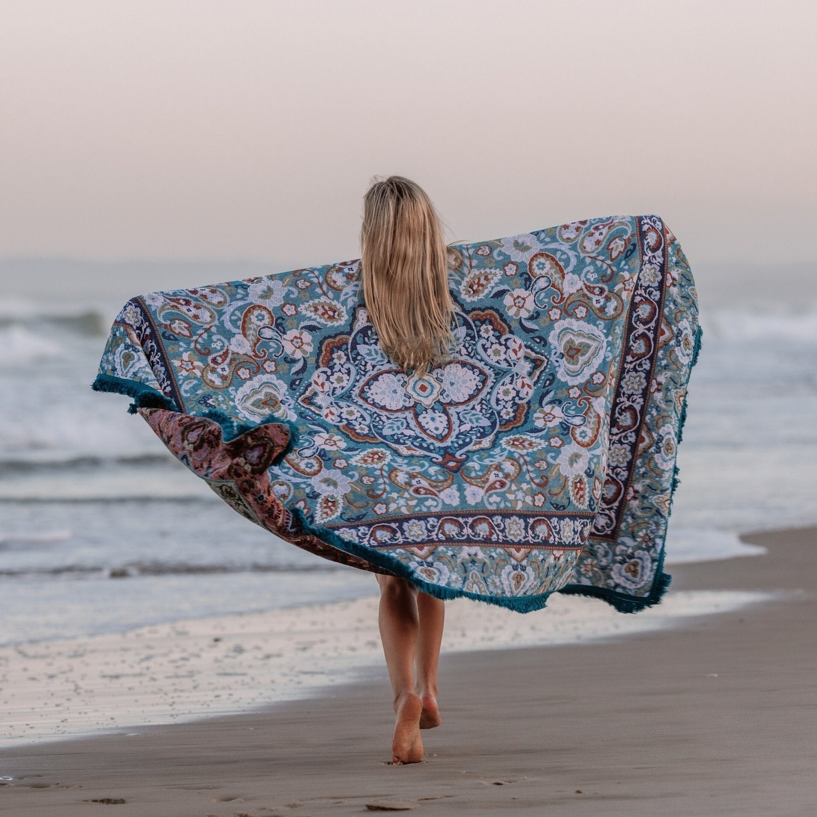 Luna Woven Picnic Rug