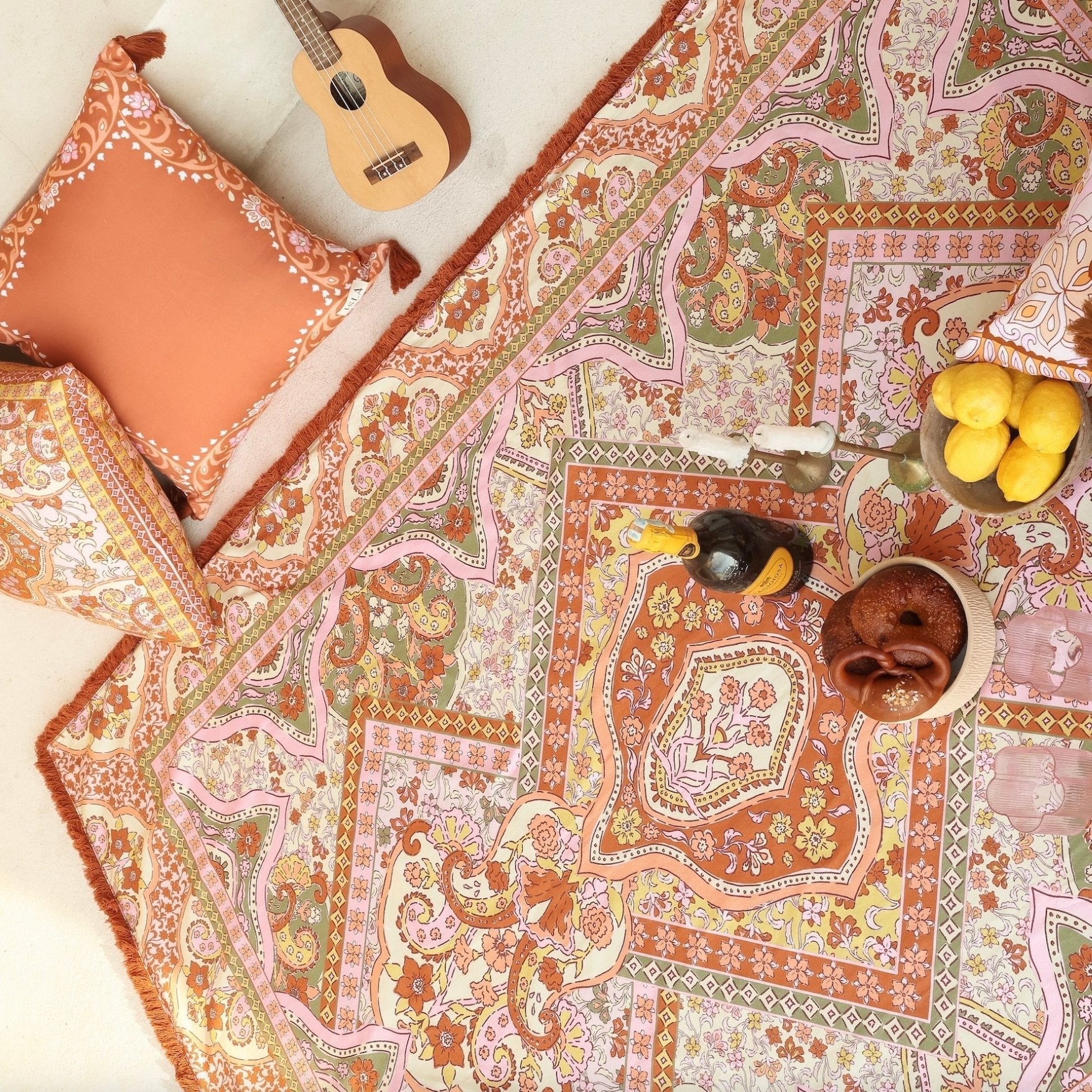 Zimi Waterproof Picnic Rug