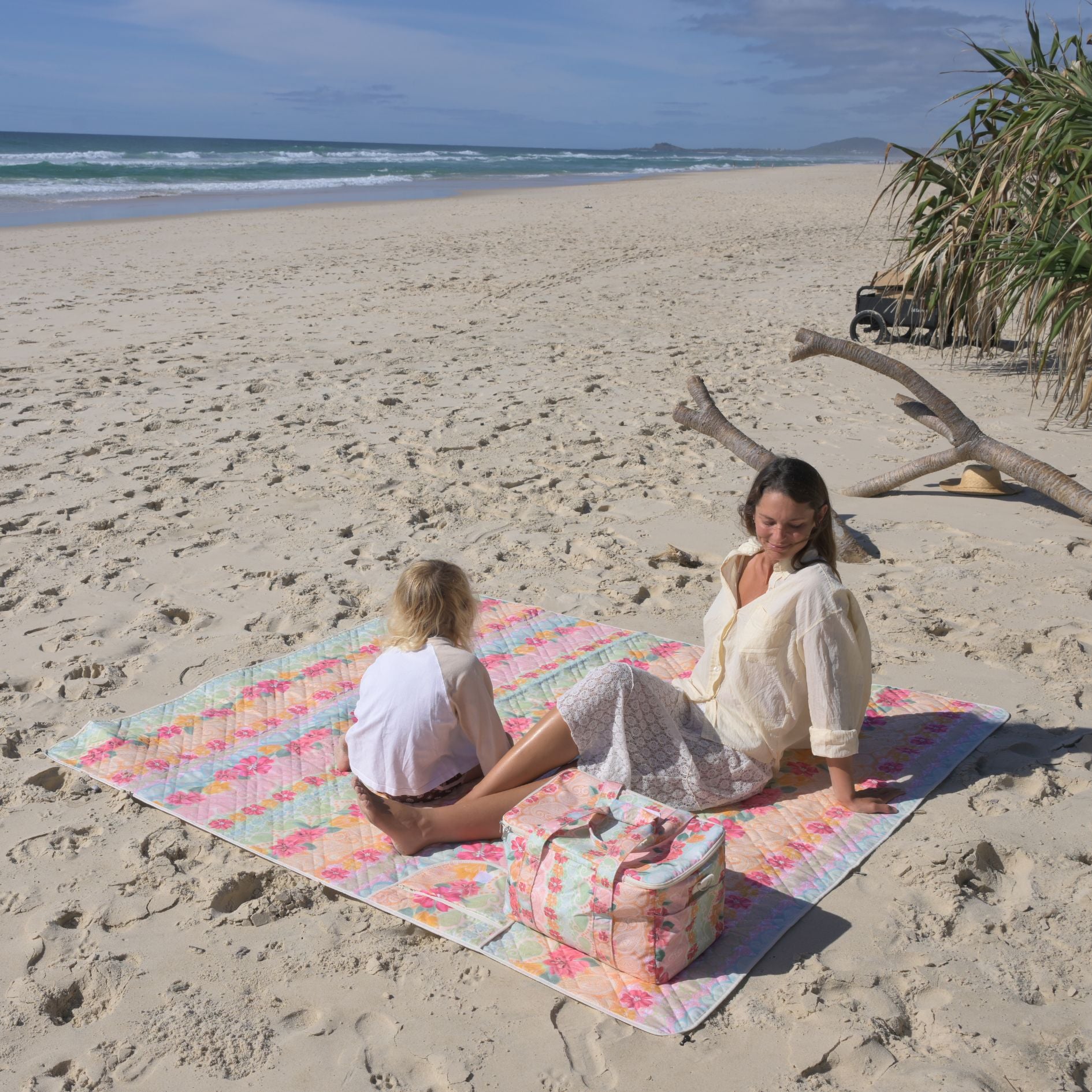Fiesta Reversible Waterproof Picnic Rug XL